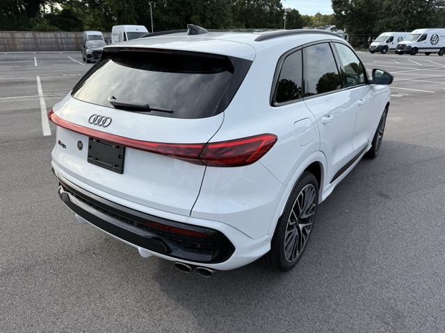 2025 Audi SQ5 Premium Plus photo 5
