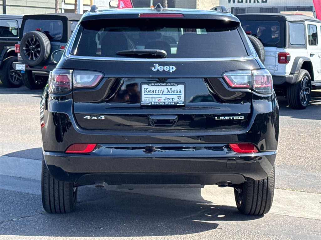 2025 Jeep Compass Limited photo 9