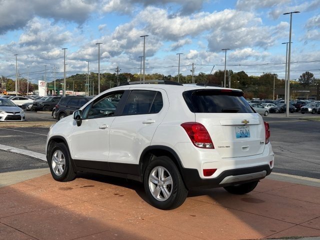 2022 Chevrolet Trax LT photo 3