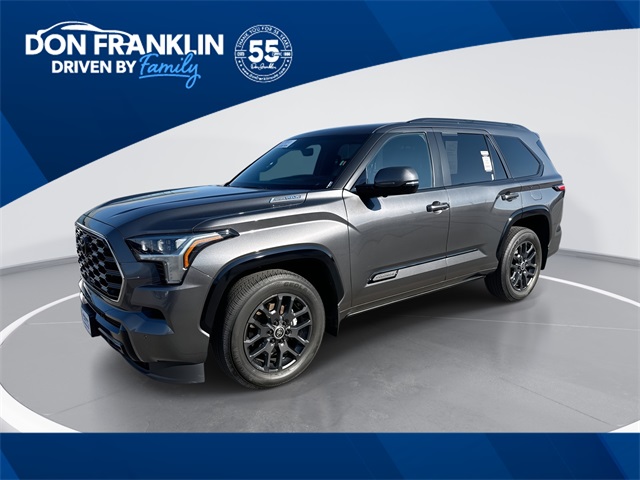 2024 Toyota Sequoia Platinum's photo