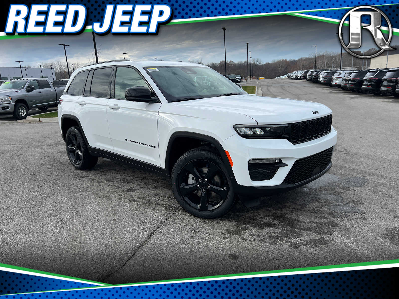 2025 Jeep Grand Cherokee Limited photo 2