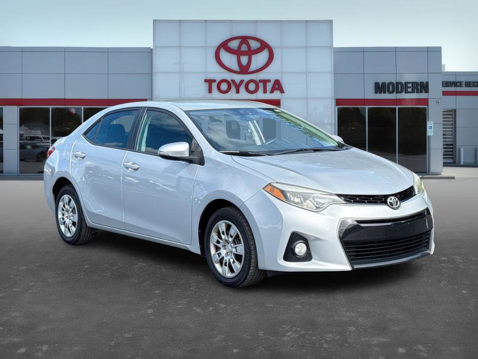 2014 Toyota Corolla L photo 3