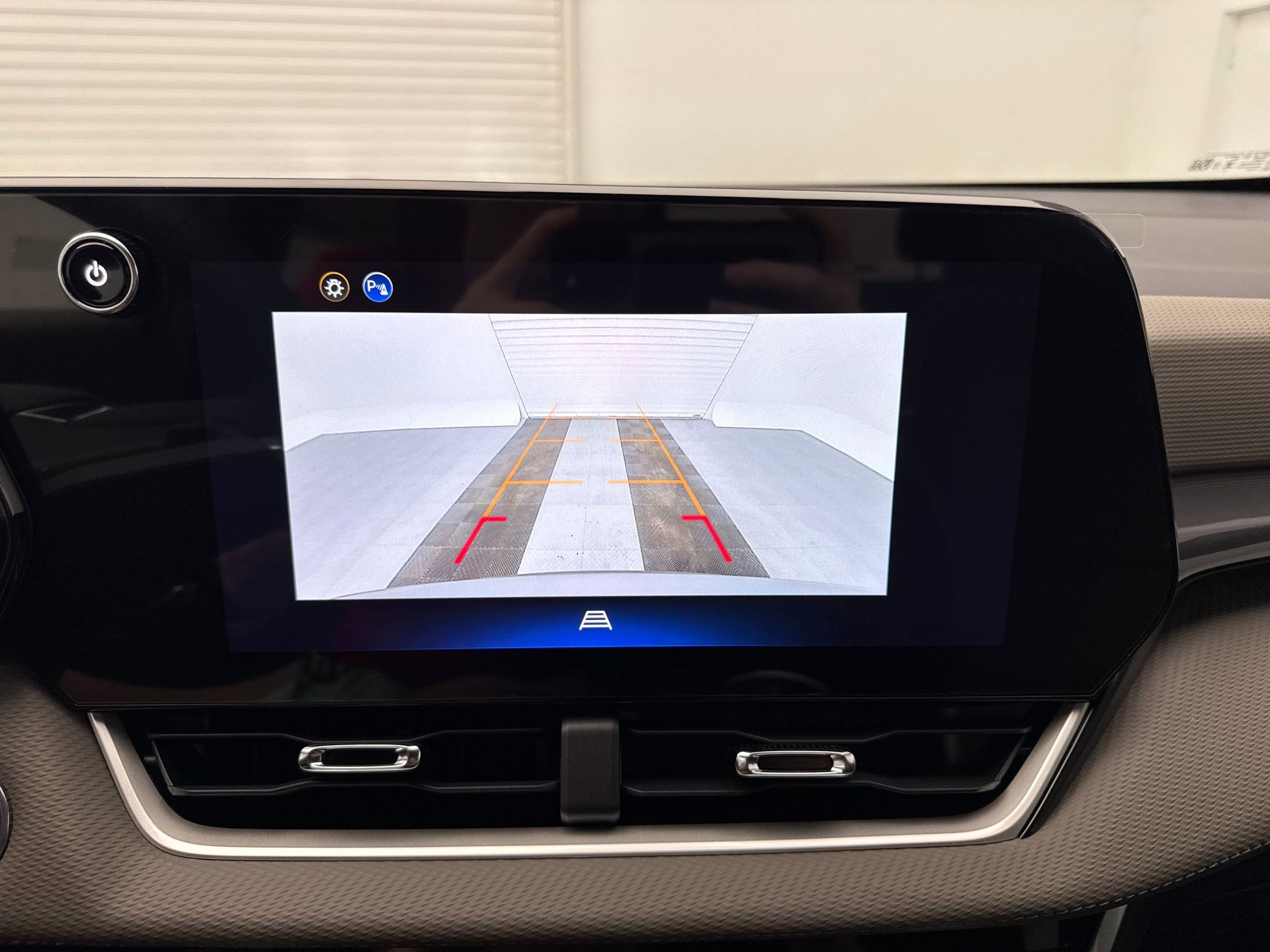 2026 Chevrolet Equinox LT photo 32