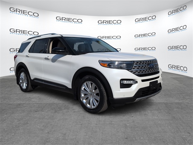 2020 Ford Explorer Limited's photo