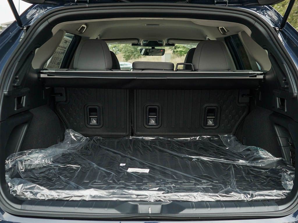 2025 Subaru Outback Premium photo 7
