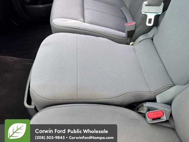 2012 Ford F-150 XLT photo 20