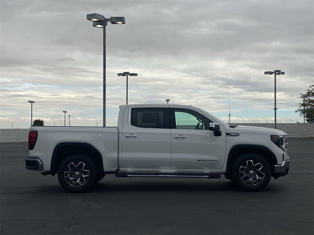 2026 Gmc Sierra 1500 SLE photo 4