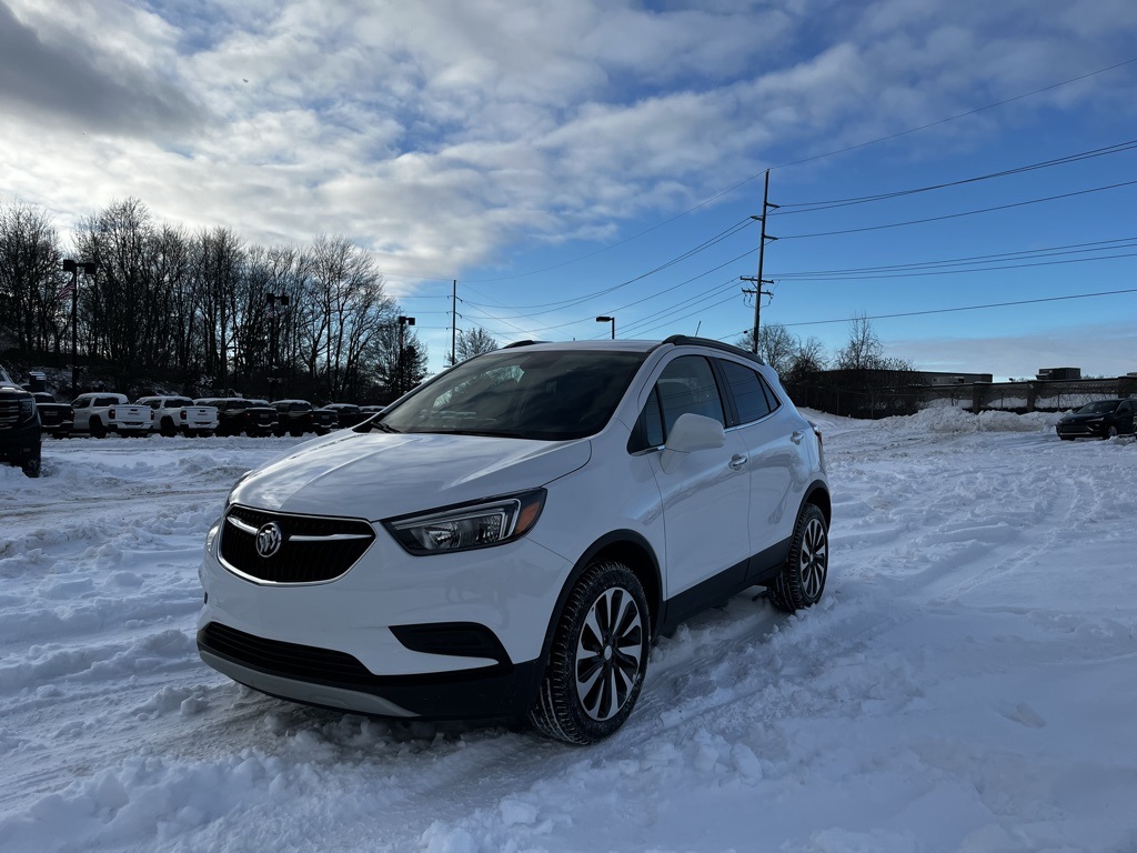2022 Buick Encore Preferred's photo