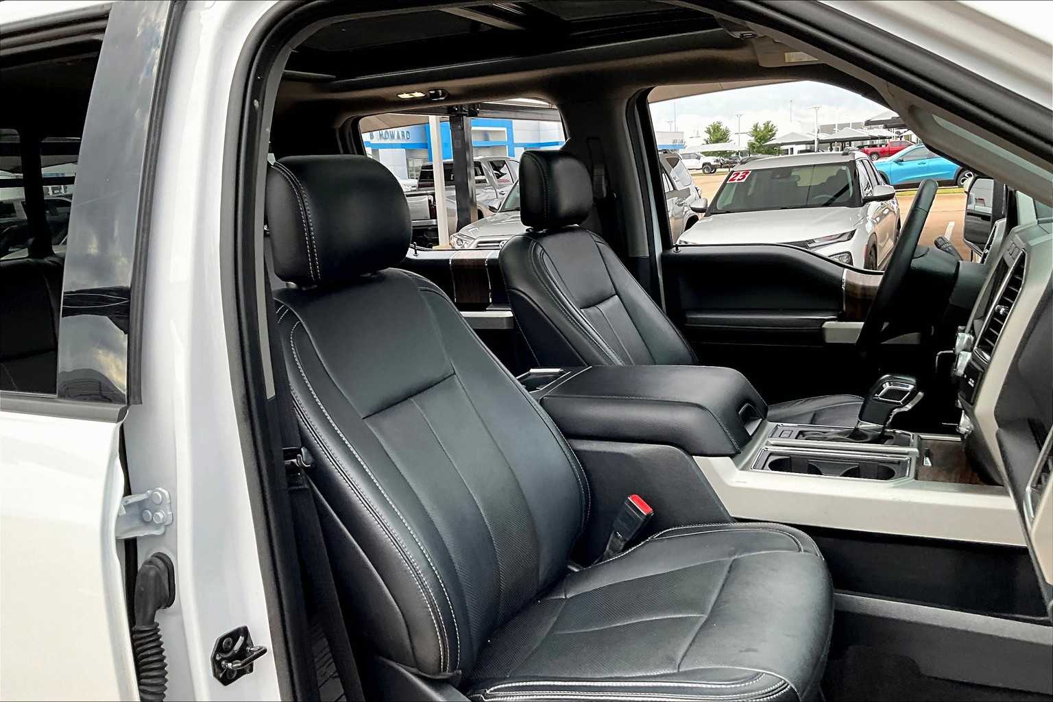 2020 Ford F-150 Lariat photo 8