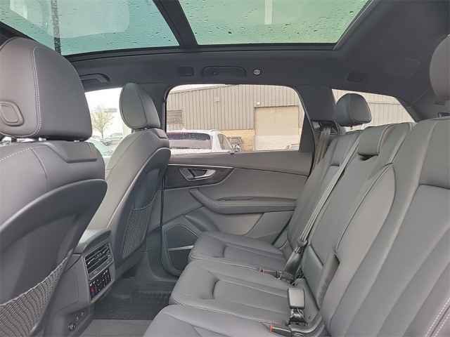 2025 Audi Q7 Premium Plus 55 photo 15