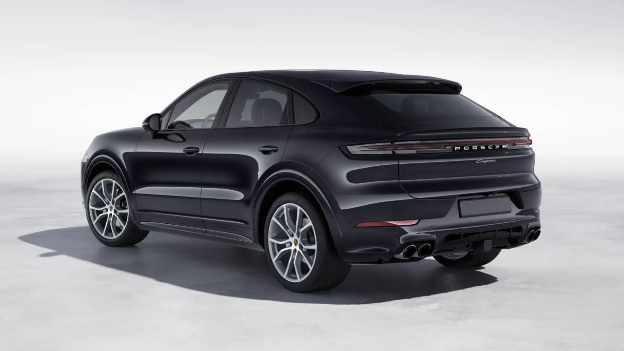 2025 Porsche Cayenne Coupe photo 3