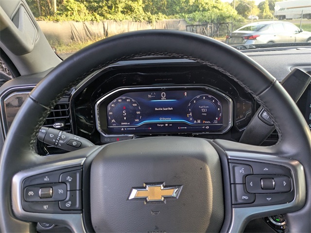 2025 Chevrolet Silverado 1500 LT photo 13
