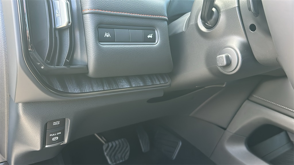 2026 Nissan Armada photo 14