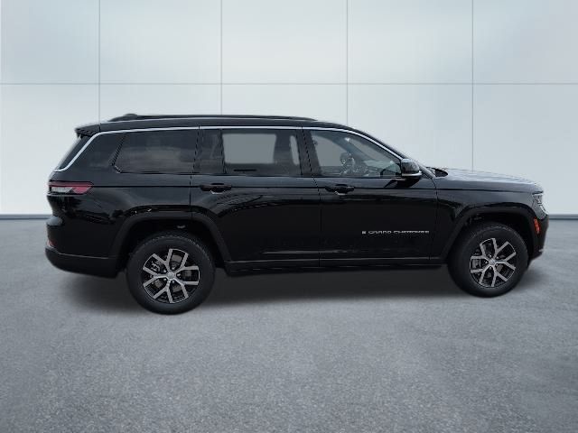 2025 Jeep Grand Cherokee Limited photo 6
