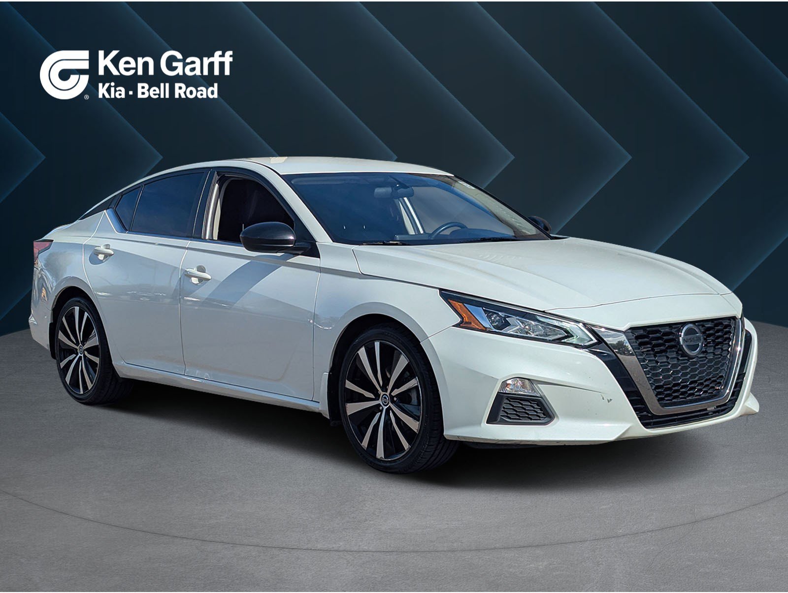 2019 Nissan Altima SR