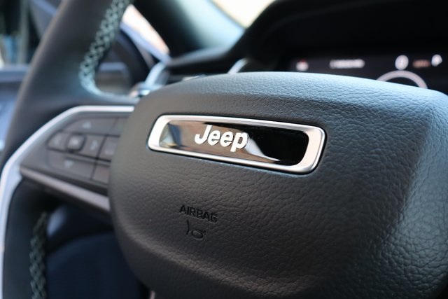 2025 Jeep Grand Cherokee Limited photo 22