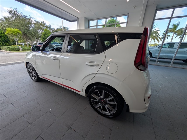 2020 Kia Soul GT-Line Turbo photo 10
