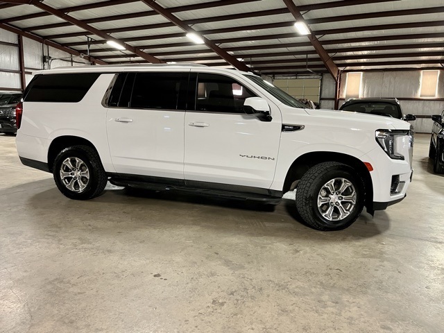 2021 Gmc Yukon XL SLE photo 4