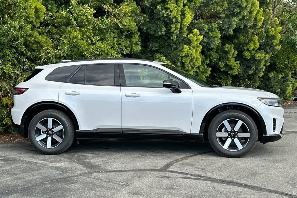 2025 Honda Prologue Touring photo 3