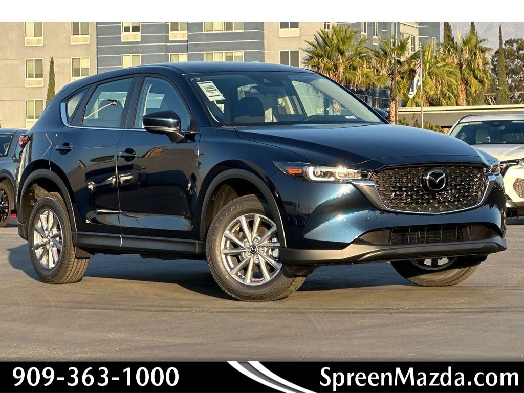 2025 Mazda CX-5 S's photo