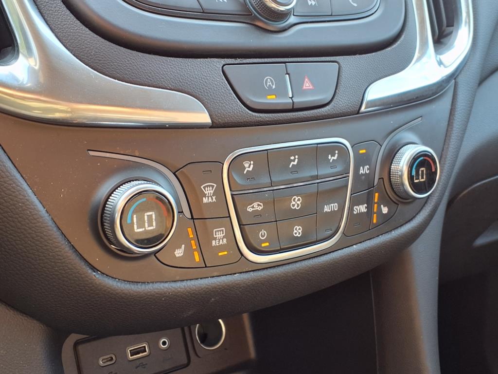 2024 Chevrolet Equinox LT photo 15