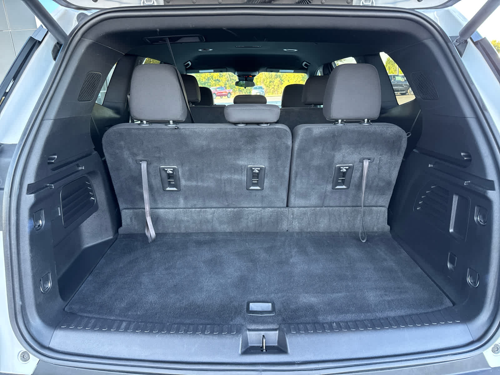 2025 Gmc Acadia Elevation photo 14