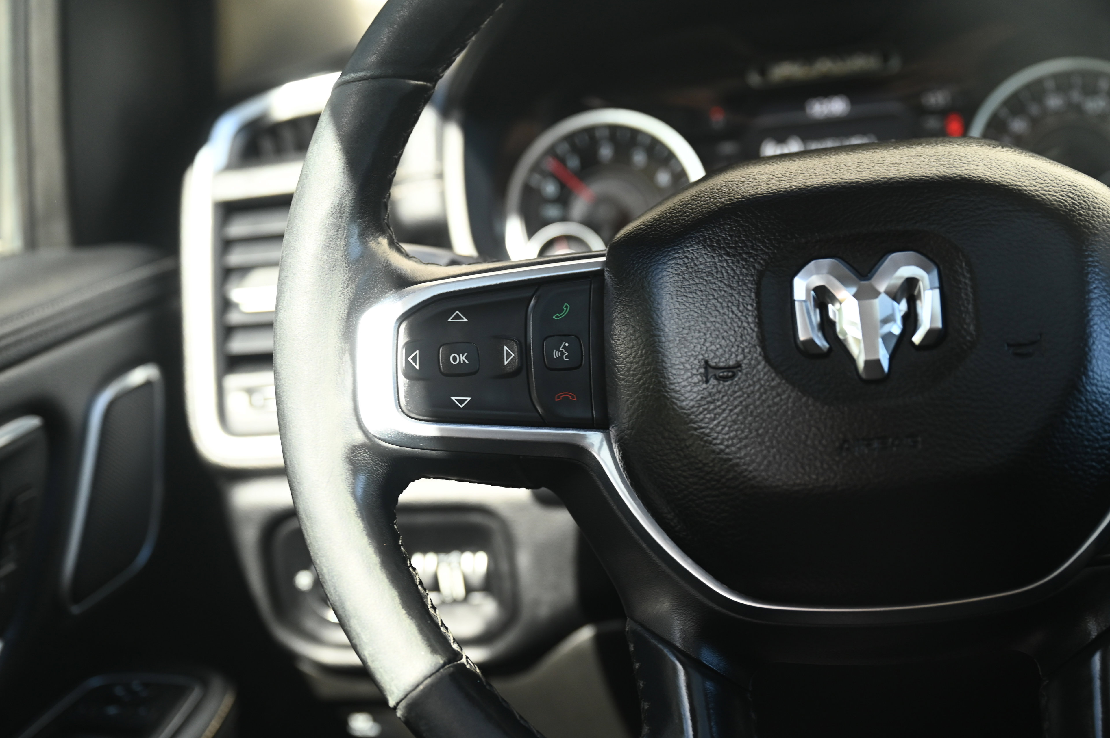 2019 Ram 1500 Laramie photo 31