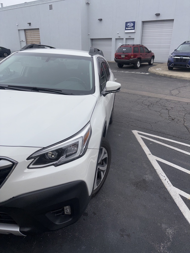 2020 Subaru Outback Limited's photo