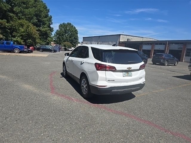 2024 Chevrolet Equinox LT photo 6
