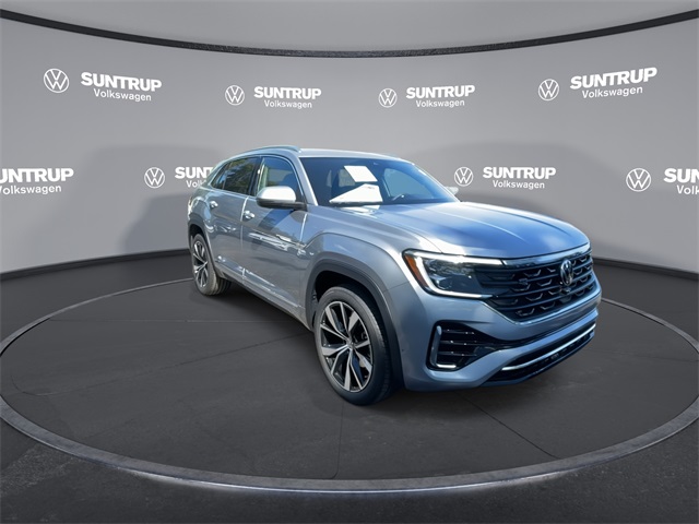 2026 Volkswagen Atlas Cross Sport SEL Premium R-Line photo 3