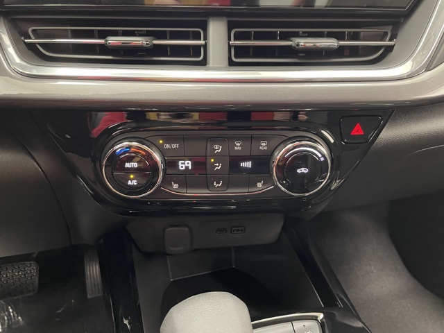 2025 Chevrolet Trax ACTIV photo 5