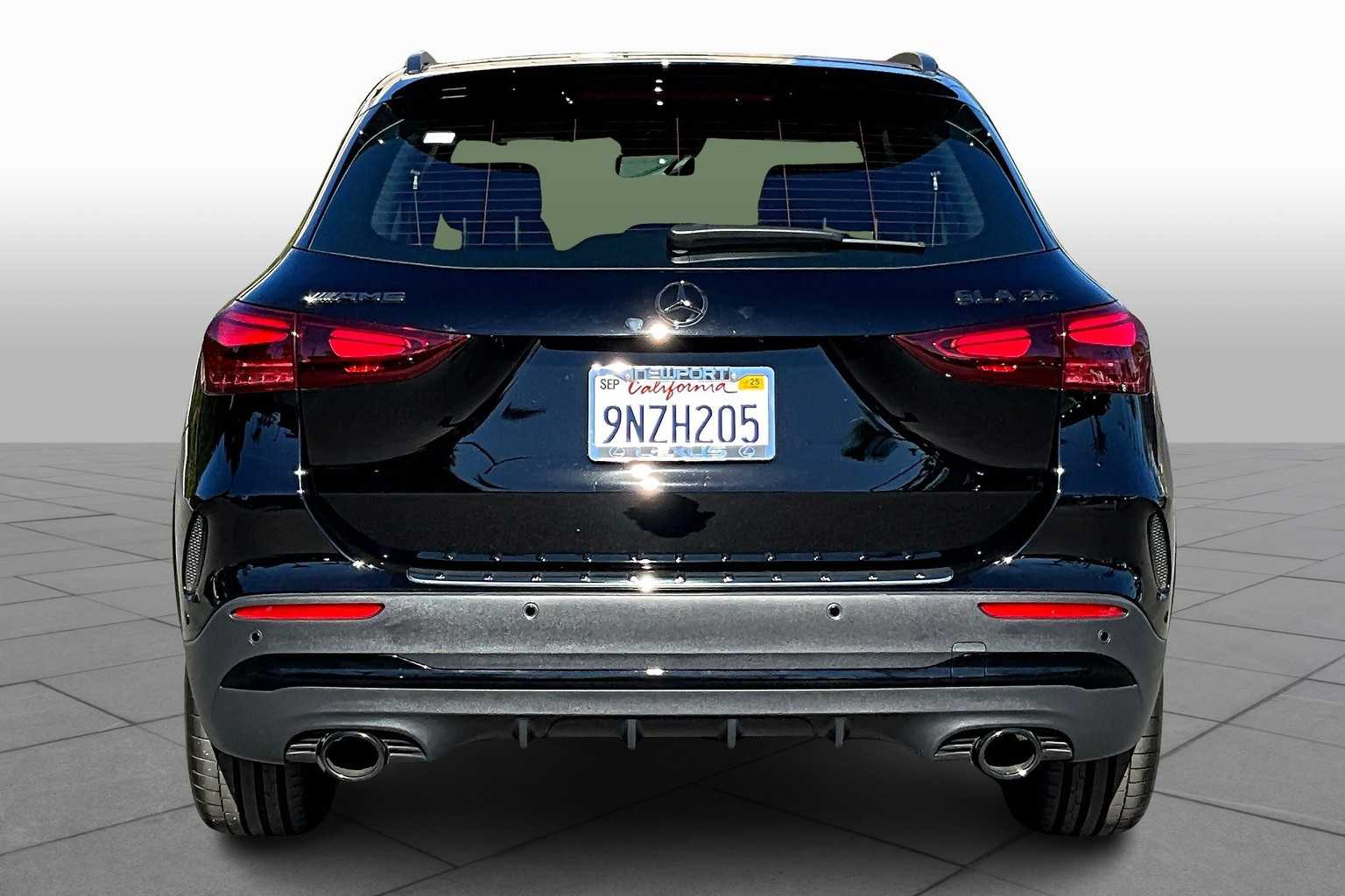2025 Mercedes Benz GLA AMG 35 4MATIC photo 4