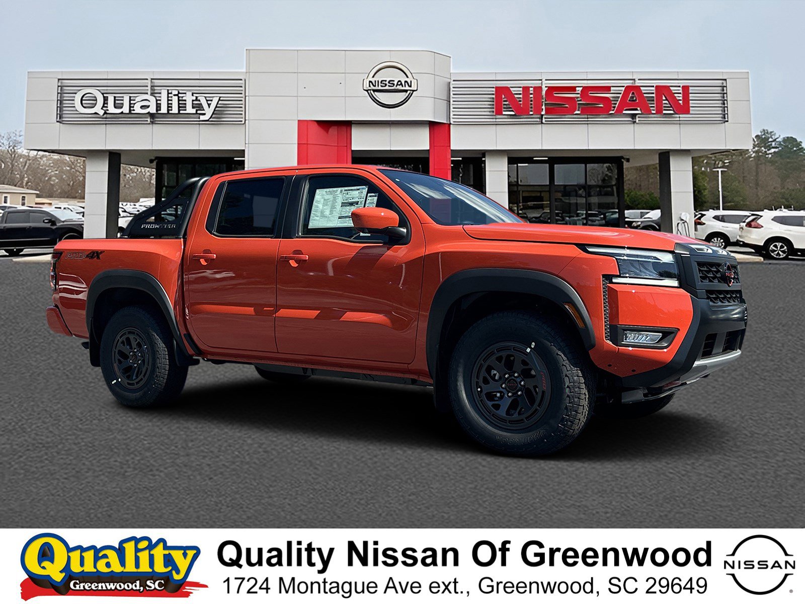 2025 Nissan Frontier PRO-4X's photo