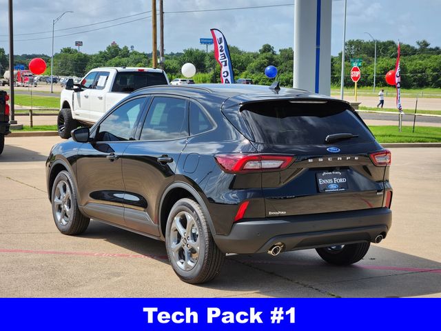 2025 Ford Escape ST-Line photo 3