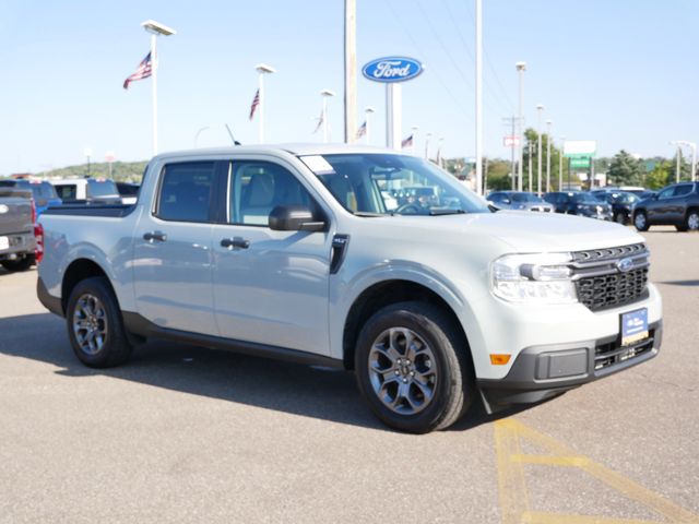 2022 Ford Maverick XLT photo 17