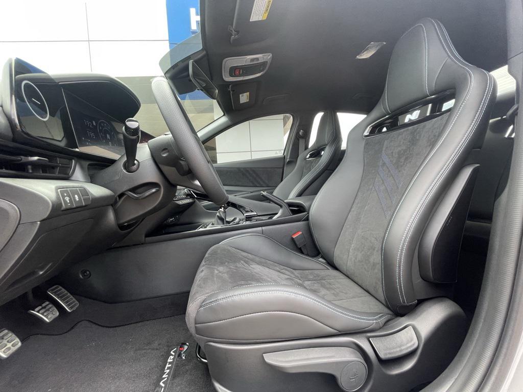 2025 Hyundai Elantra N Base photo 9