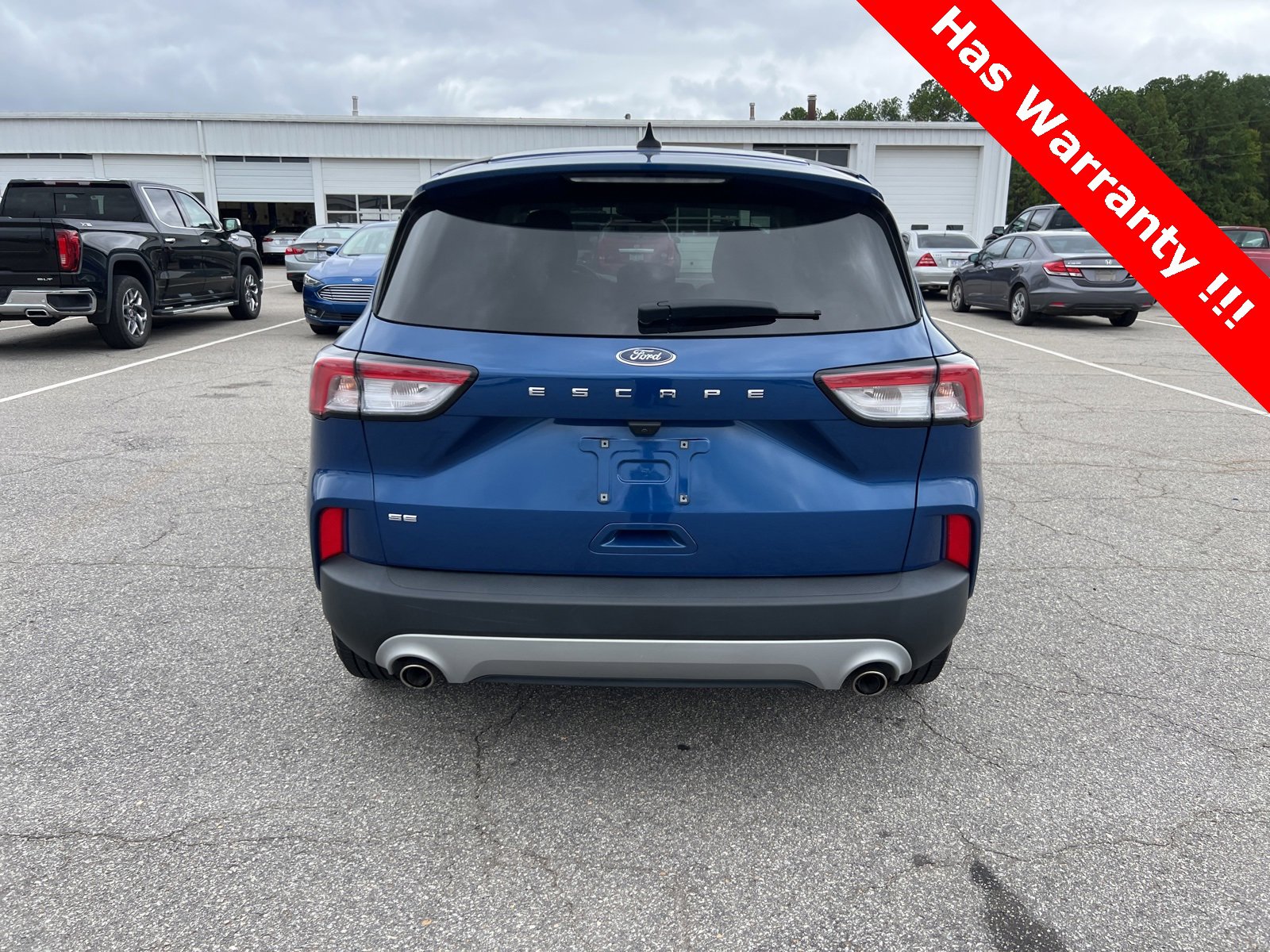 2022 Ford Escape SE photo 4