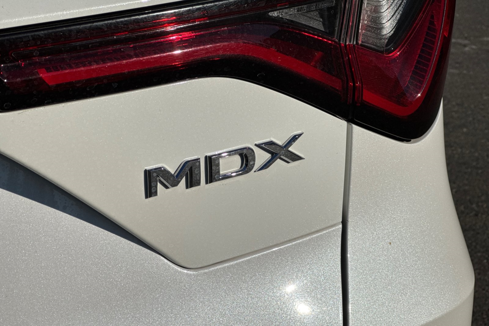 2023 Acura MDX SH-AWD A-Spec photo 10