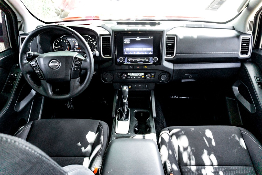 2024 Nissan Frontier SV photo 29