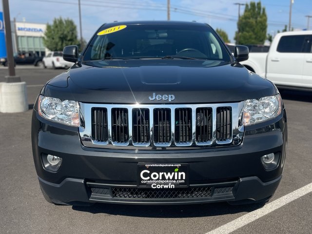2011 Jeep Grand Cherokee Laredo photo 4