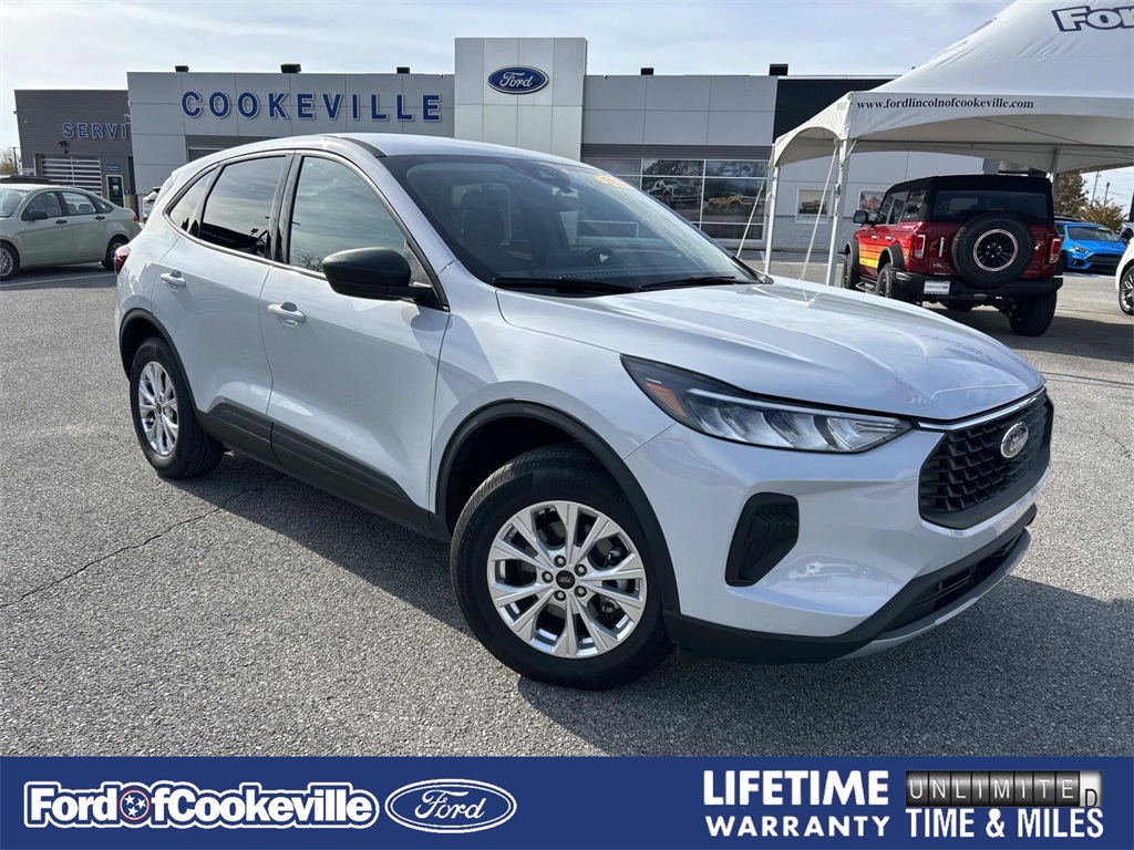 2025 Ford Escape Active's photo