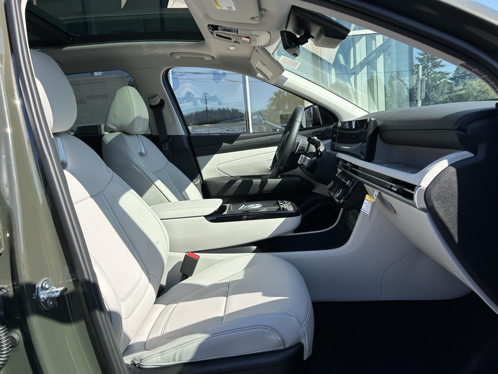 2025 Hyundai Tucson Limited photo 28