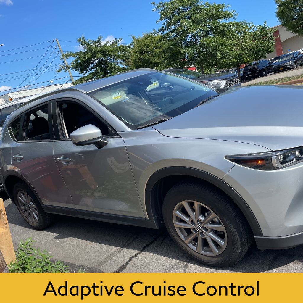 2023 Mazda CX-5 2.5 S Preferred photo 6