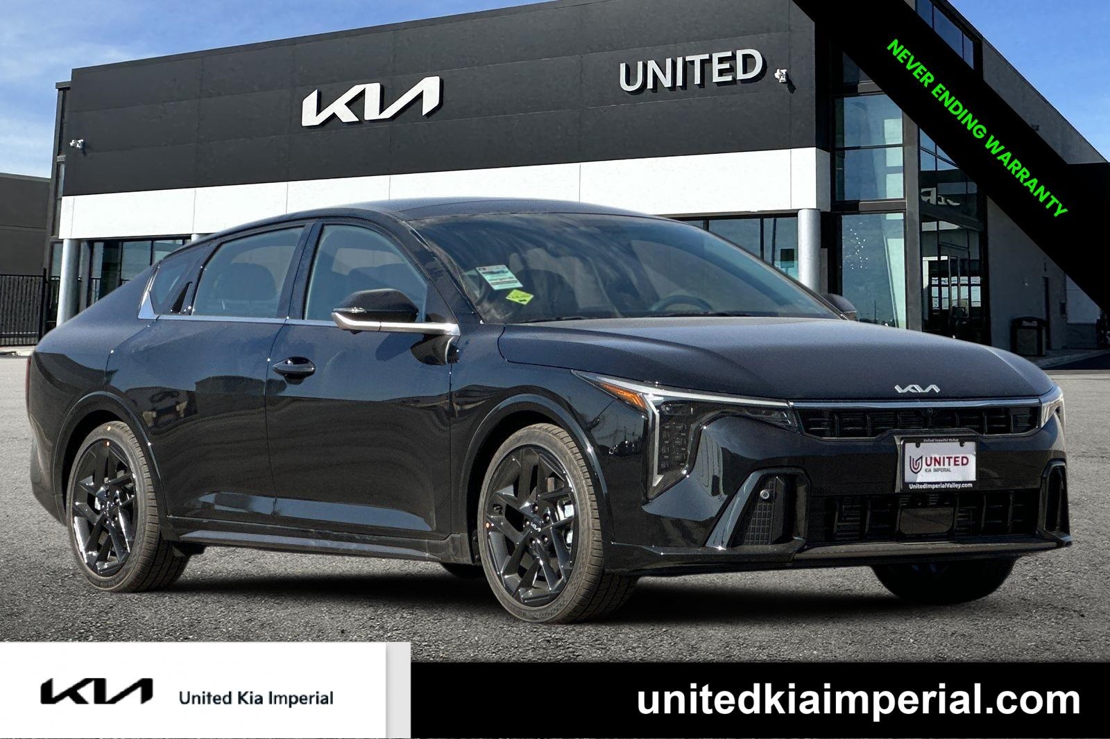 2025 Kia K4 GT-Line Turbo's photo