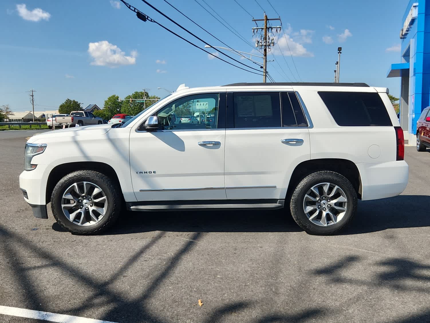 2017 Chevrolet Tahoe LS photo 4
