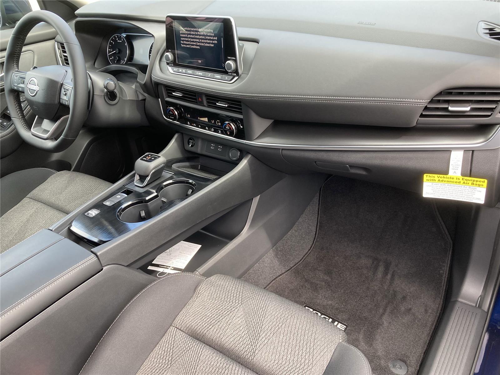 2026 Nissan Rogue SV photo 29