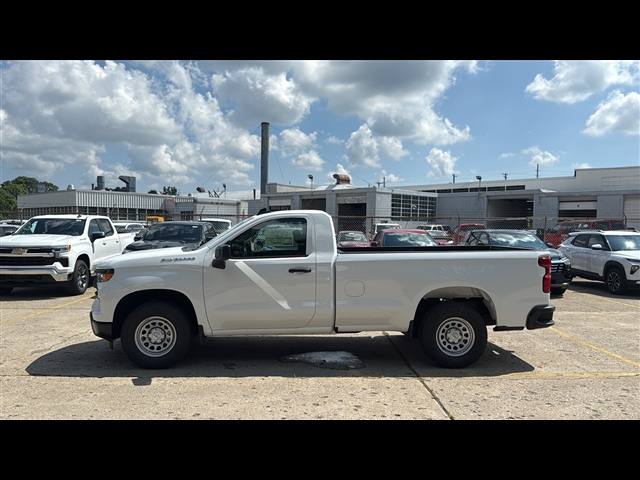 2025 Chevrolet Silverado 1500 photo 3