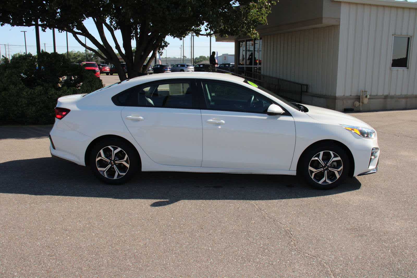 2021 Kia Forte LXS photo 3