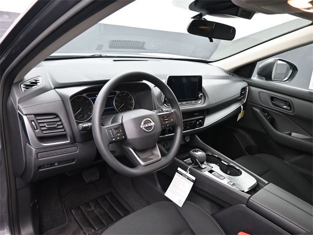 2026 Nissan Rogue S photo 18