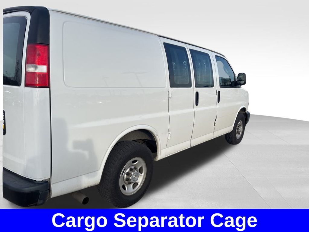 2019 Chevrolet Express 2500 Work Van photo 4